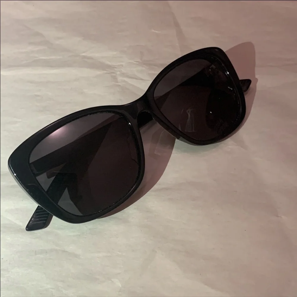 Bottega veneta sunglasses